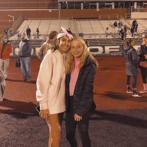 Meet your Posher, Noelle